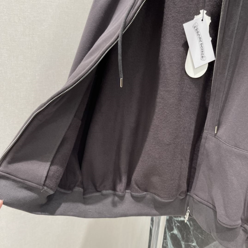 Ch*0me He**ts outwear